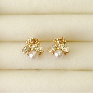 Fine bee earréings with imitation pearls and inlays, alloy earring+